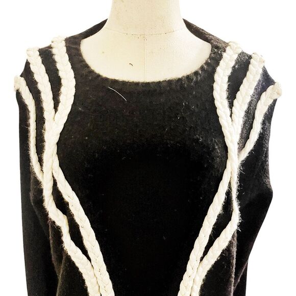 Republic Black White Sweater Size Medium - Picture 2 of 3